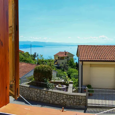 Andrea By Interhome * Abbazia